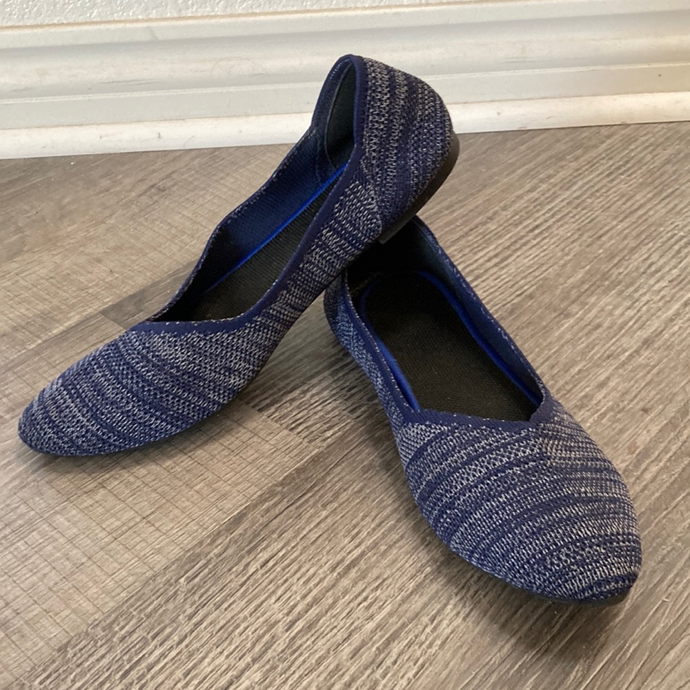 EUC Two Tone Pointed Toe Knit Flats Women’s 8.5